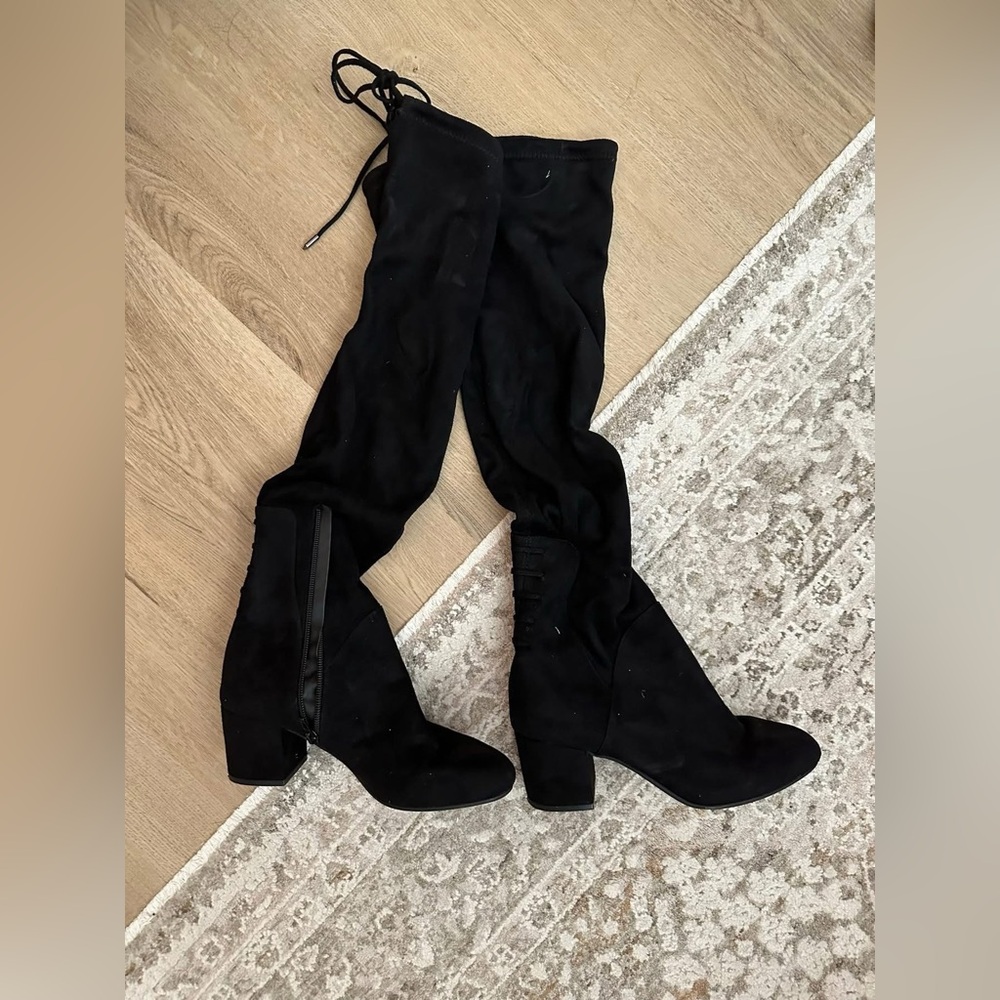 women’s steve madden black suede boots